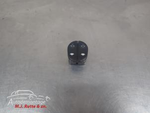O210699 Gebruikte combischakelaar ramen Ford Fusion