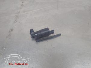 O210702 Gebruikte ruitensproeierpomp voor Toyota Aygo