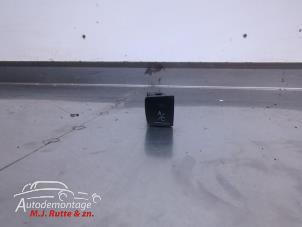 O210730 Gebruikte airco schakelaar Kia Picanto