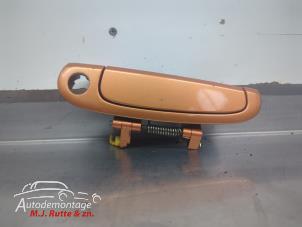 O210727 Gebruikte deurgreep 4deurs links-voor Kia Picanto