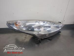 O210731 Gebruikte koplamp rechts Peugeot 207