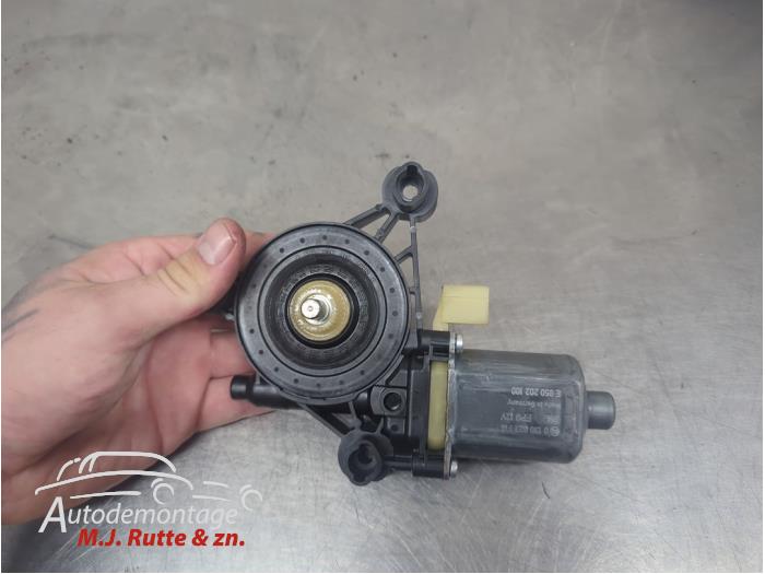 Gebruikte Motor electrisch raam Skoda Octavia O210808