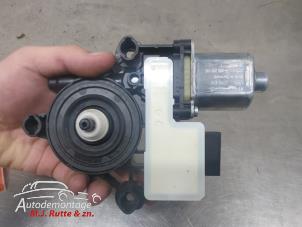 O210809 Gebruikte motor electrisch raam Skoda Octavia