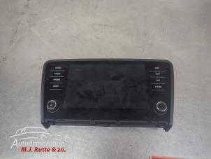 O210821 Gebruikte radio Skoda Octavia