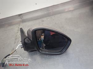 O210860 Gebruikte spiegel buiten rechts Peugeot 208