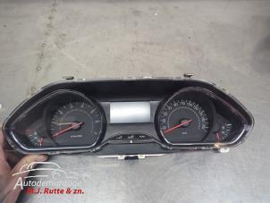 O210864 Gebruikte kilometerteller km Peugeot 208