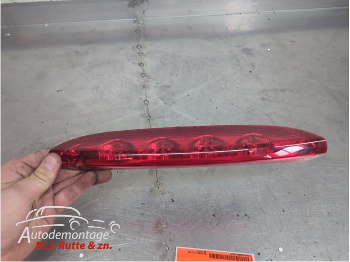 Gebruikte Extra Remlicht midden Peugeot 208 O210873