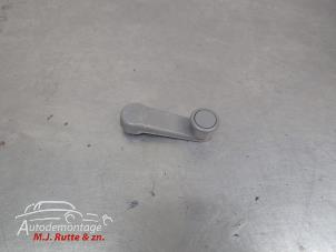 O211058 Gebruikte raamslinger Seat Arosa