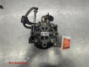 O211323 Gebruikte servopomp Ford Transit Connect
