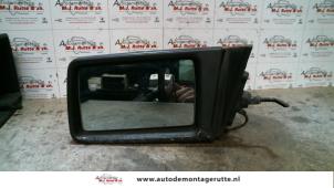 O84328 Gebruikte spiegel buiten links Mercedes 200 - 500