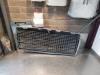 Gebruikte Grille Mercedes 190E/D O71393