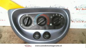 O100003 Gebruikte chaufage bedieningspaneel Ford KA