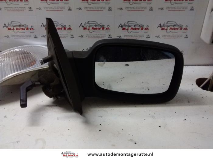 Gebruikte Buitenspiegel rechts Ford Courier O86464