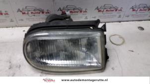 O74946 Gebruikte mistlamp links-voor Renault Espace