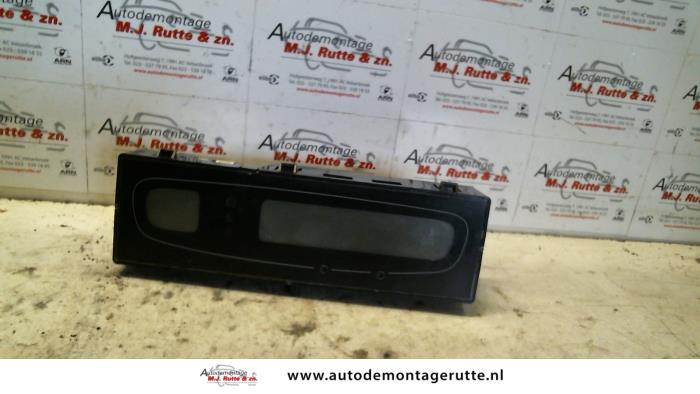 Gebruikte Display Interieur Renault Laguna O106564