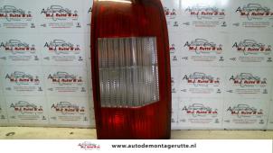 O94635 Gebruikte achterlicht rechts Opel Omega