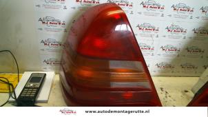 O92697 Gebruikte achterlicht links Mercedes C-Klasse