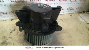 O130310 Gebruikte kachel ventilatiemotor Mitsubishi Colt