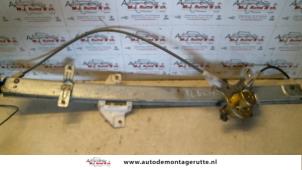 O78749 Gebruikte ruitmechaniek 2deurs rechts-voor Hyundai H200