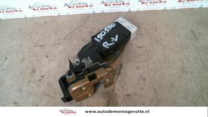 O83775 Gebruikte portierslot mechaniek 4deurs rechts-voor Mitsubishi Space Star