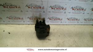 O127072 Gebruikte bobine Renault Megane