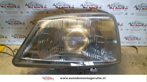 O73012 Gebruikte linker koplamp Daihatsu Terios