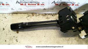 O102100 Gebruikte schakelaar richtingaanwijzer Honda Civic