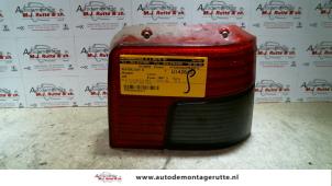 O95553 Gebruikte achterlicht rechts Peugeot 205