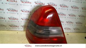 O92693 Gebruikte achterlicht links Mercedes C-Klasse