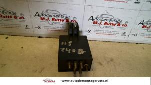 O104997 Gebruikte relais Mercedes 200 - 500