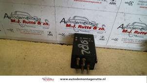 O105103 Gebruikte relais Mercedes 260SE-600SEL