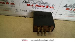 O105016 Gebruikte relais Mercedes 200 - 500