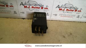 O105088 Gebruikte relais Mercedes 260SE-600SEL