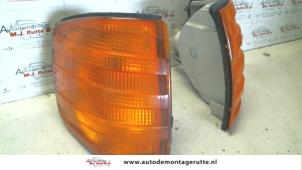 O76256 Gebruikte knipperlicht rechts Mercedes 260SE-600SEL