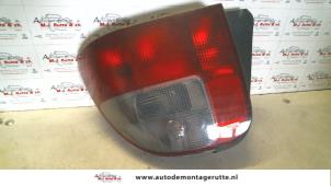 O95715 Gebruikte achterlicht rechts Rover 45