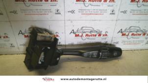 O103766 Gebruikte ruitenwis schakelaar Mitsubishi Galant