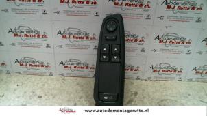 O108736 Gebruikte schakelblok ruiten Fiat Stilo