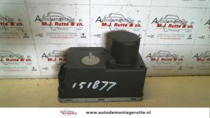O90834 Gebruikte centrale deurvergrendelings module Volkswagen Golf