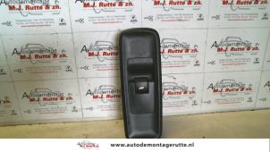 O107602 Gebruikte ruit schakelaar elektrisch Lancia Phedra