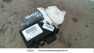 O90127 Gebruikte motor electrisch raam Lancia Phedra