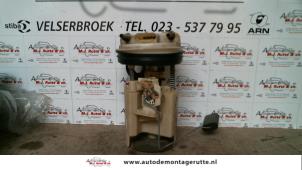 O133703 Gebruikte brandstofpomp elektrisch Volvo S40/V40