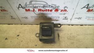 O90367 Gebruikte schakelaar centr. deurvergrendeling Chrysler Voyager