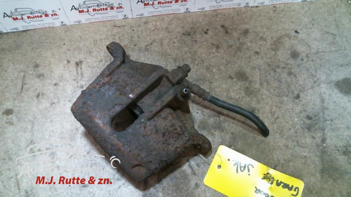 Gebruikte Remklauw (Tang) links-voor Opel Agila O111988