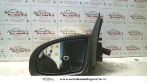 O84366 Gebruikte buitenspiegel links Opel Tigra
