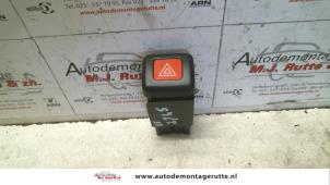 O104541 Gebruikte gevarenlicht schakelaar Mitsubishi Space Star