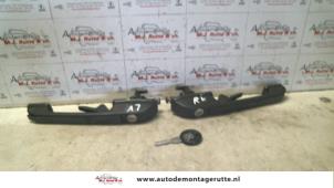 O80636 Gebruikte portiergreep 2deurs rechts Volkswagen Golf