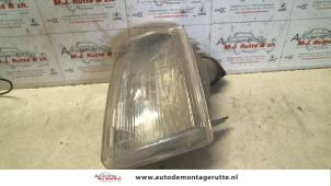 O75895 Gebruikte knipperlicht links Peugeot 205