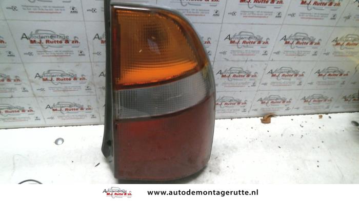 Gebruikte Achterlicht rechts Mitsubishi Lancer O95735