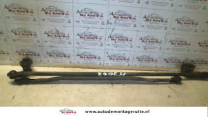 O118203 Gebruikte ruitenwis mechaniek Mazda MX-5