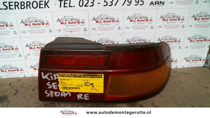 Gebruikte Achterlicht rechts Kia Sephia O95272